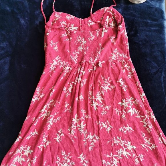 American eagle outfitter Floral sun dress size small! - Picture 2 of 3